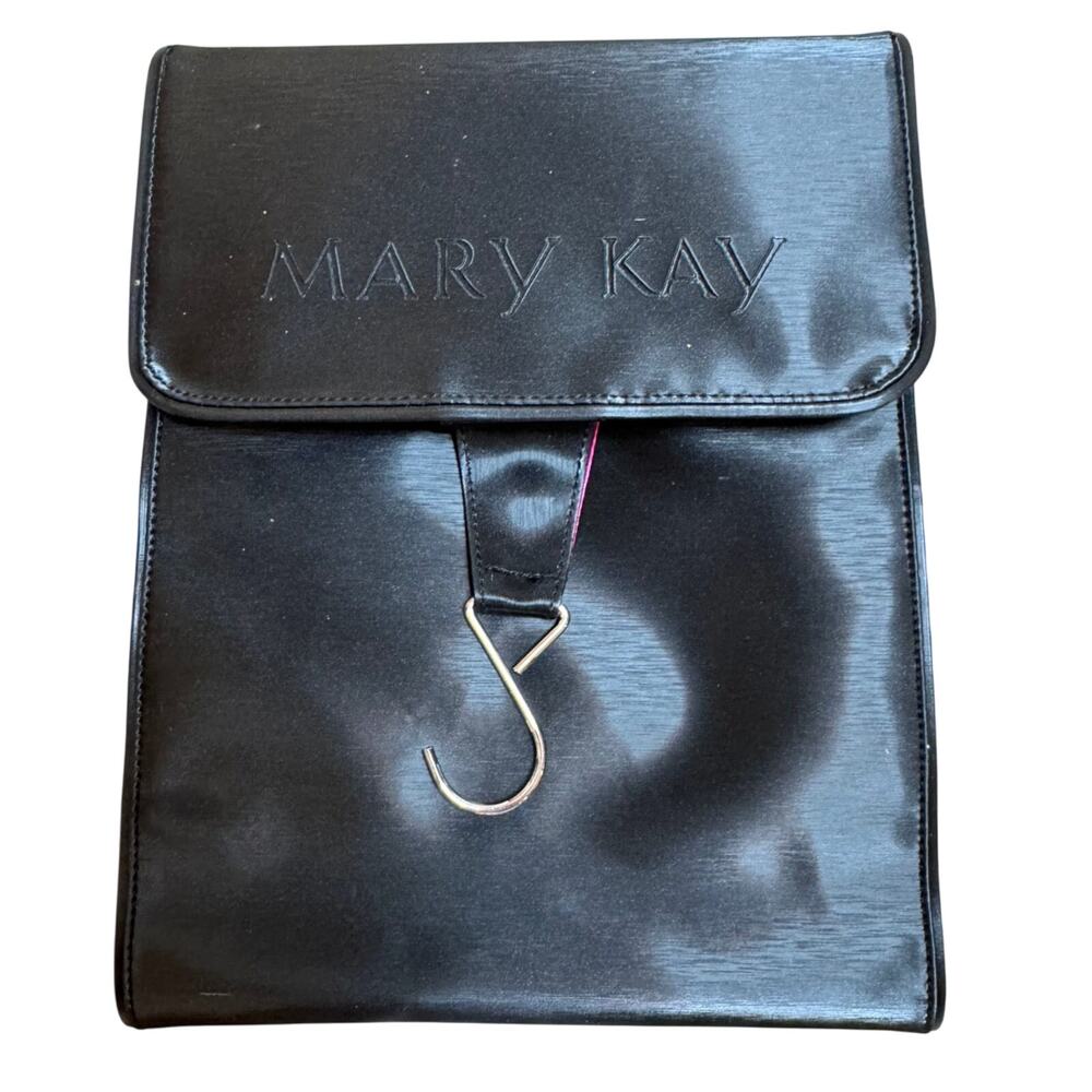 Mary Kay Cosmetics Roll-Up and Hang Travel Bag Carrying Handle 4 Zip Compartment
